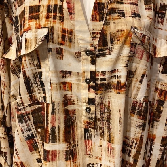 L womens Catherine’s casual long roll tab sleeve plus size top 4X.  Like new - Picture 3 of 5